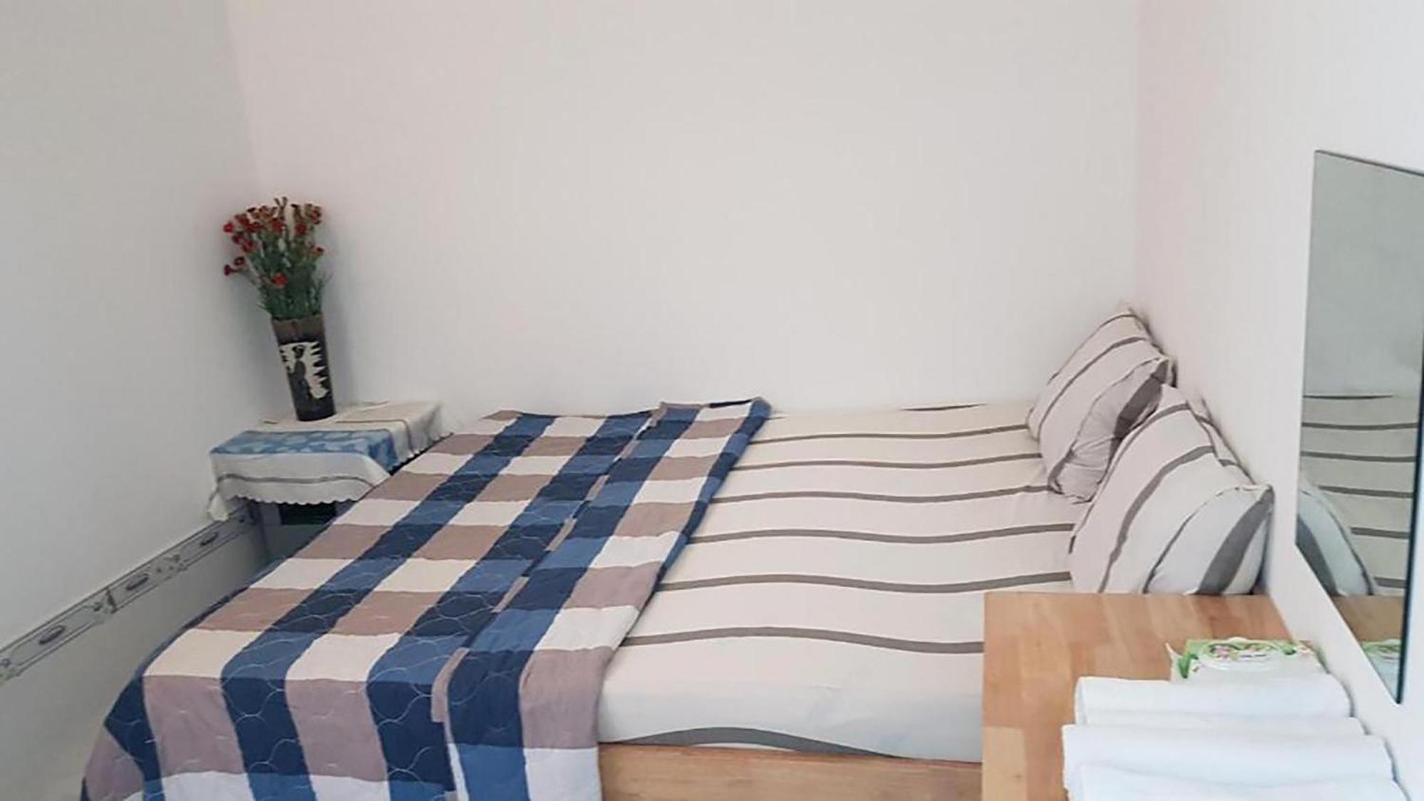 Hoa Lan Motel & Homestay Giong Tu Dien Экстерьер фото